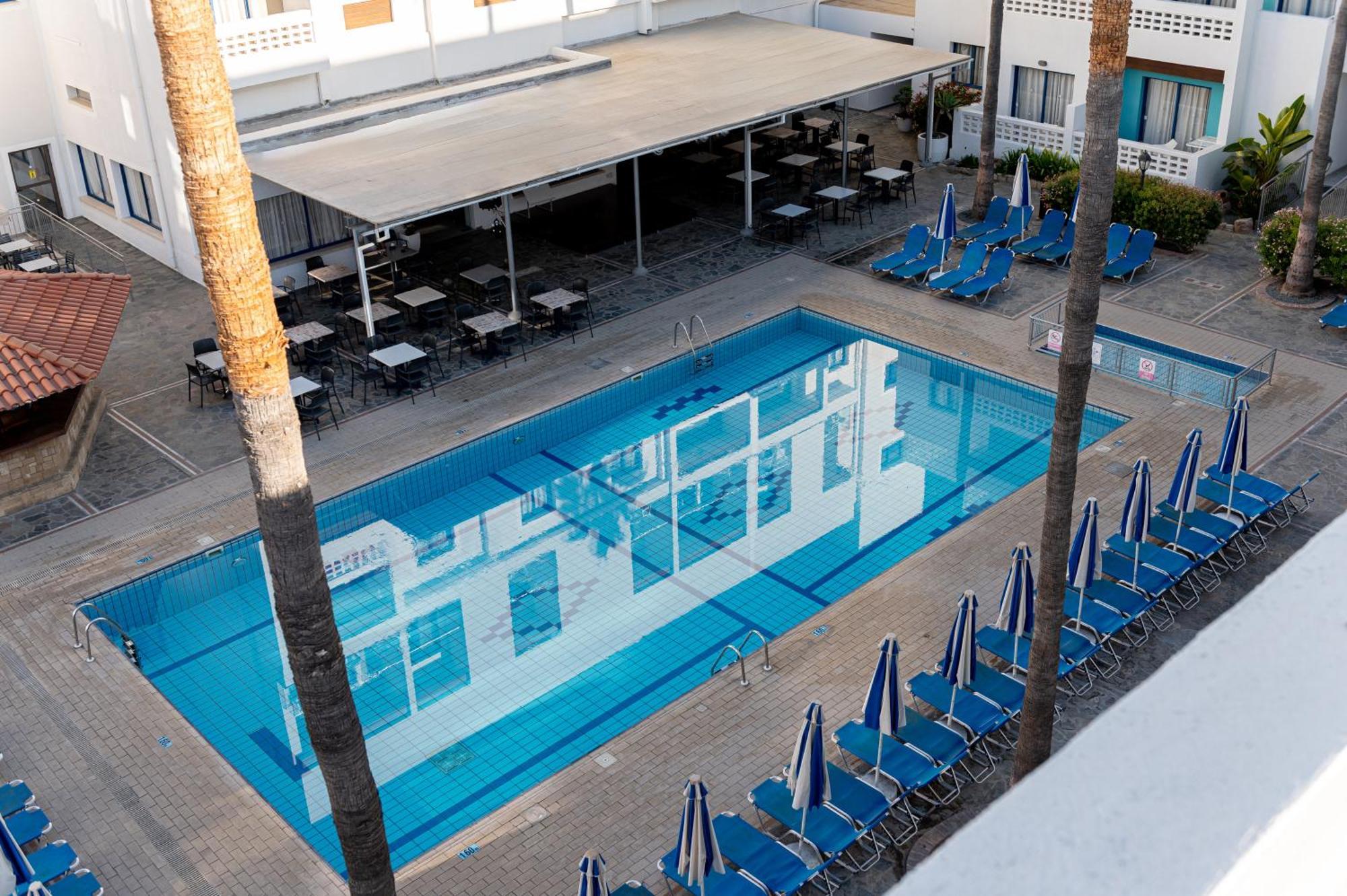 Kefalos Damon Hotel Apartments Paphos Eksteriør bilde