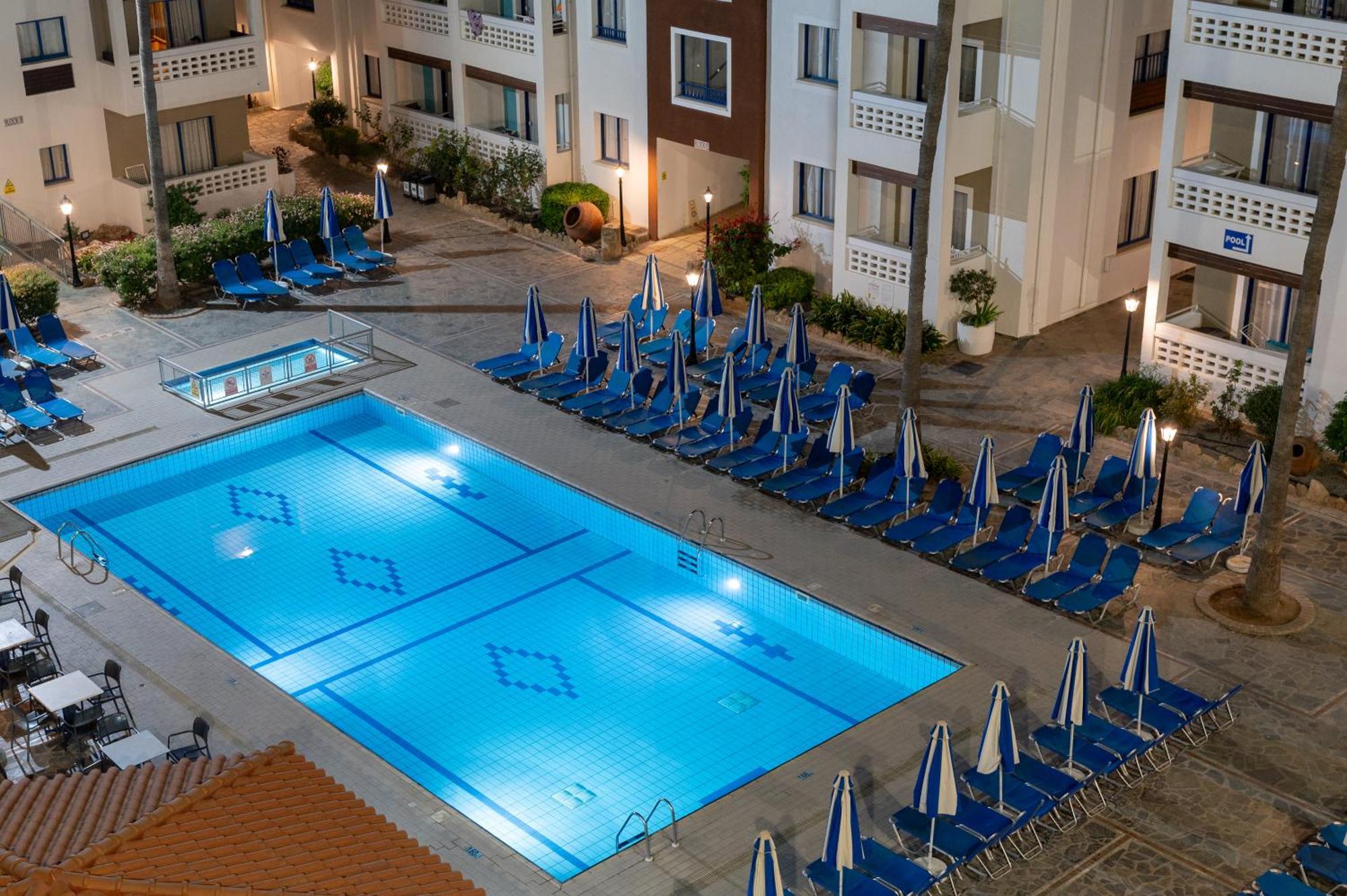 Kefalos Damon Hotel Apartments Paphos Eksteriør bilde