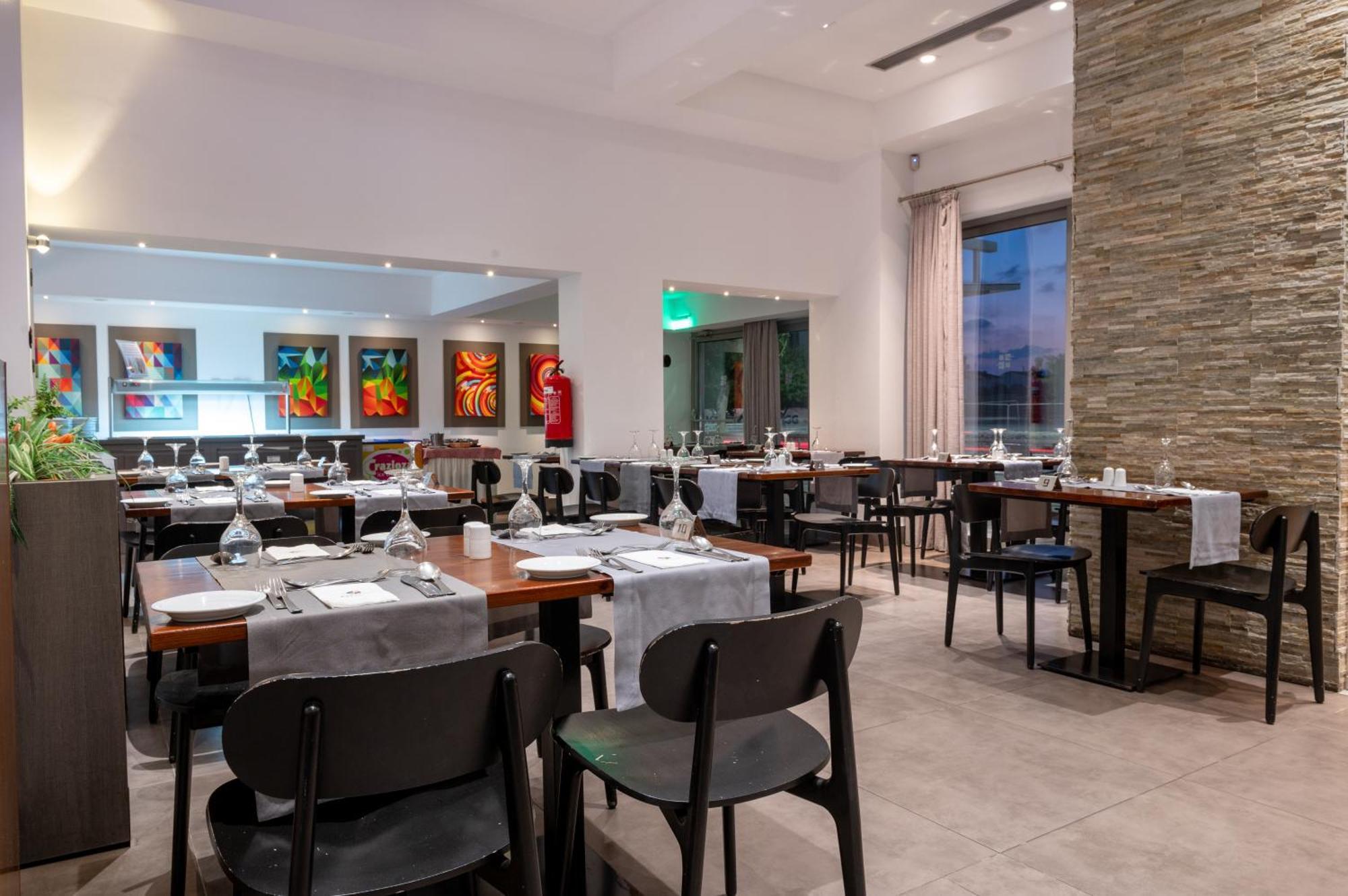 Kefalos Damon Hotel Apartments Paphos Eksteriør bilde