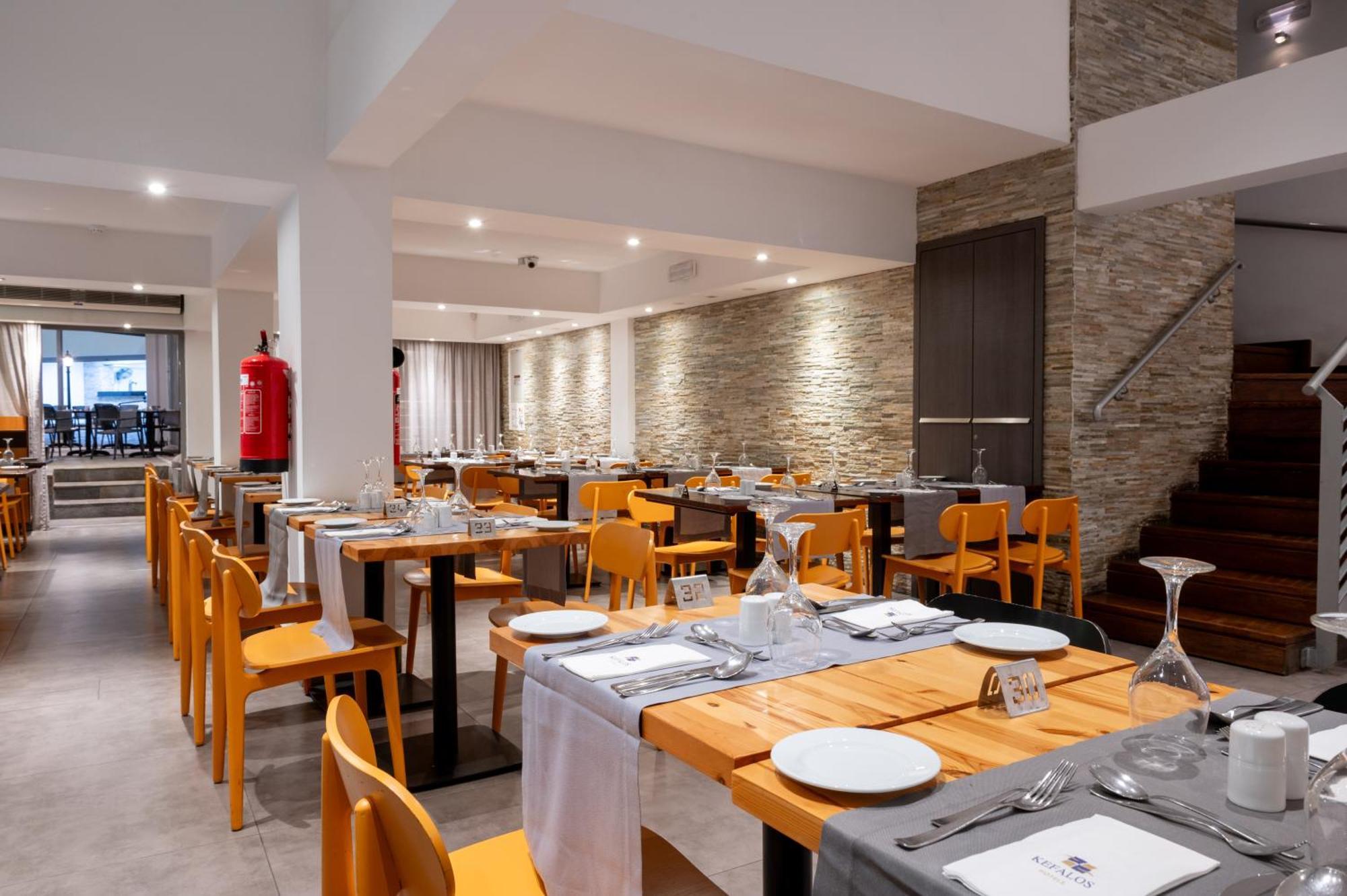 Kefalos Damon Hotel Apartments Paphos Eksteriør bilde