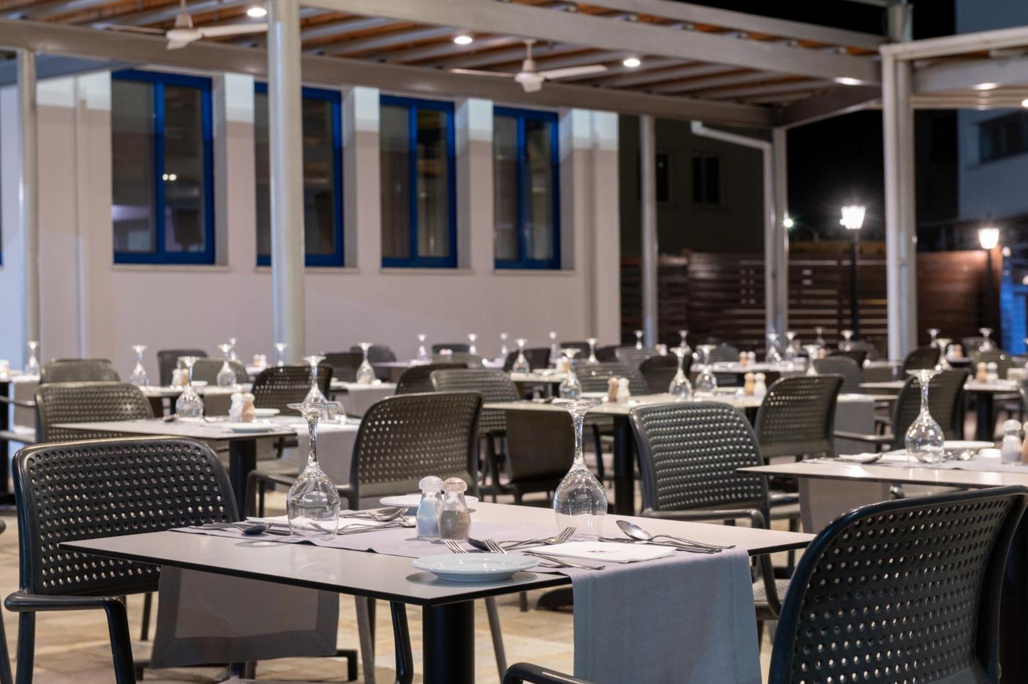 Kefalos Damon Hotel Apartments Paphos Eksteriør bilde