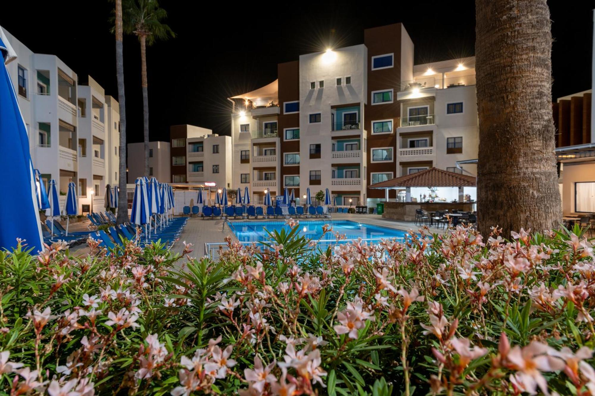Kefalos Damon Hotel Apartments Paphos Eksteriør bilde